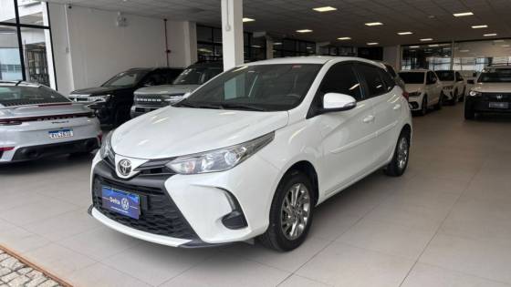 TOYOTA YARIS 1.5 16V FLEX XS CONNECT MULTIDRIVE TOYOTA YARIS 1.5 16V FLEX XS CONNECT MULTIDRIVE
